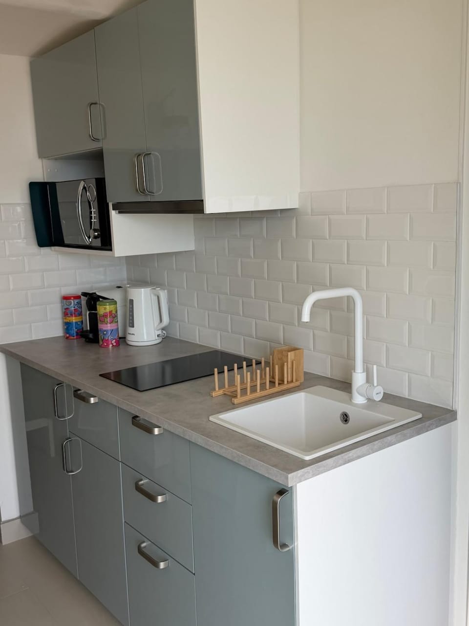 La Grotte Ivoire Cozy studio Apartment in Roquebrune-Cap-Martin