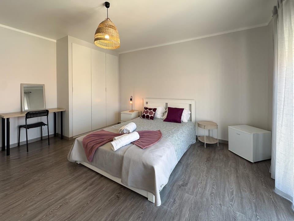 São Paulo Guest Rooms - Peniche Historic Centre Bed and Breakfast in Peniche