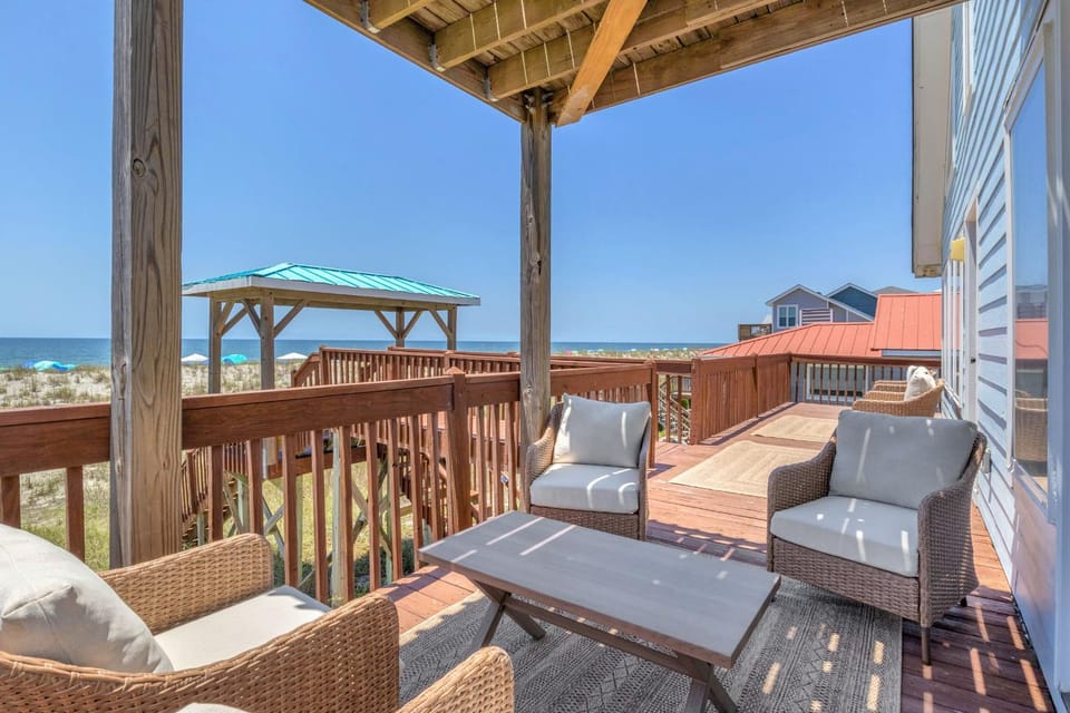 Dune Life At OKI by Oak Island Accommodations House in Oak Island