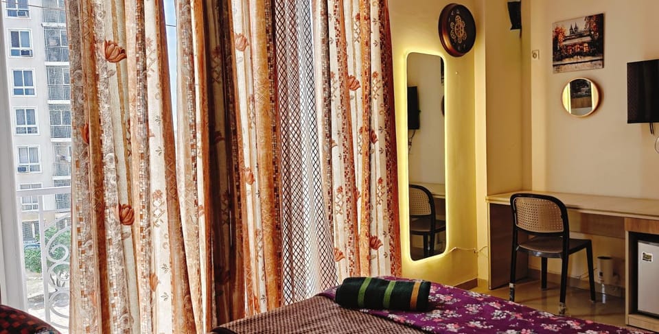 Shri Ji Stays Apartment in Uttar Pradesh