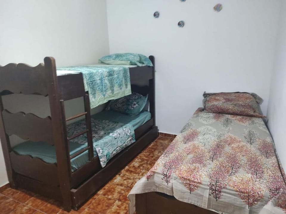Bed, Bedroom, bunk bed