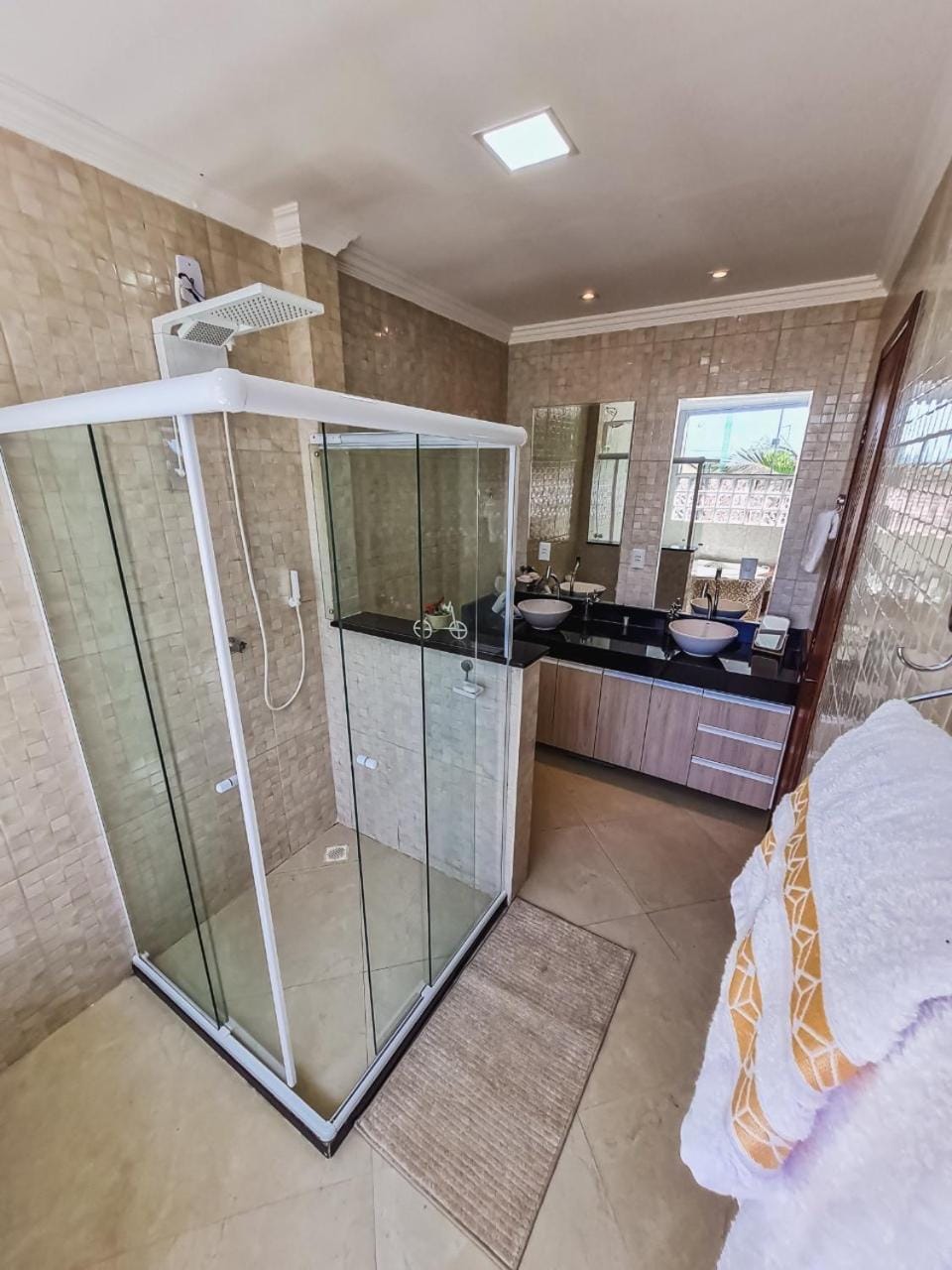 Shower, Bathroom