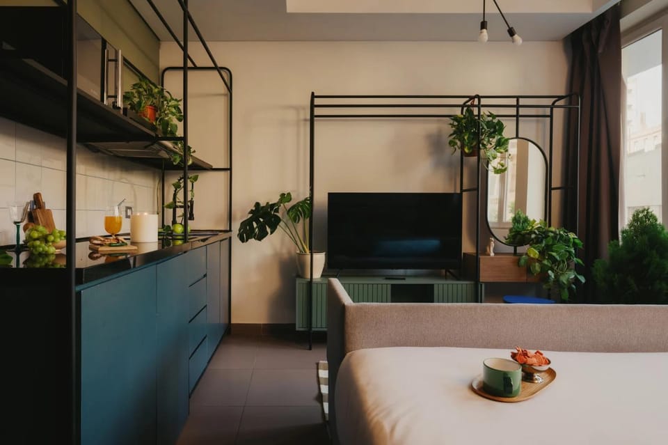 Kitchen or kitchenette, Living room, Bedroom