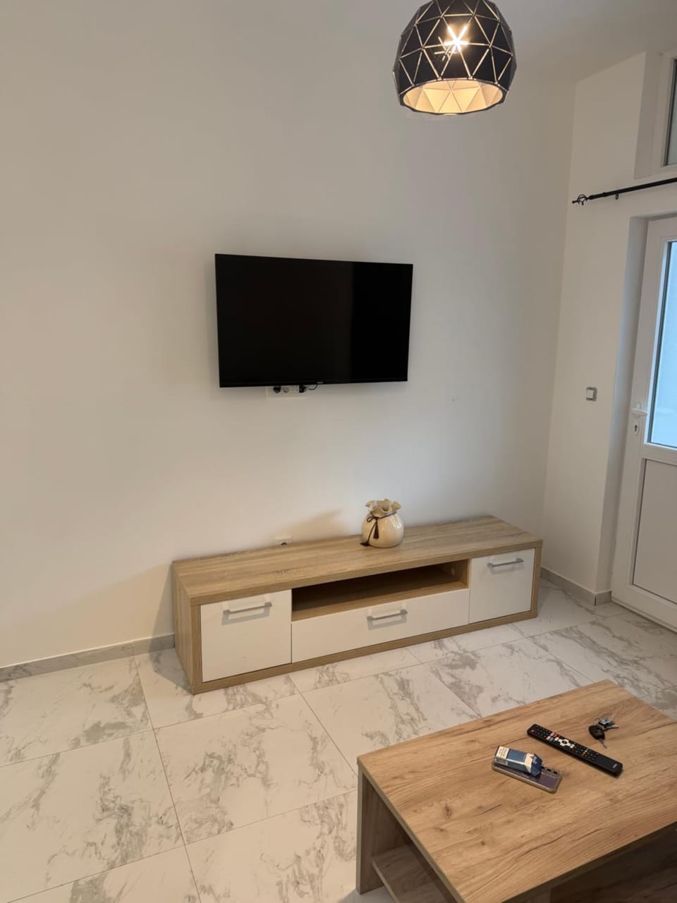 Sunset Novi Apartment in Kotor Municipality