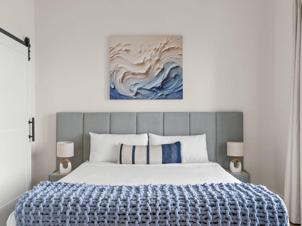3000 Blue Lagoon C by Southern Vacation Rentals Apartment in Lower Grand Lagoon