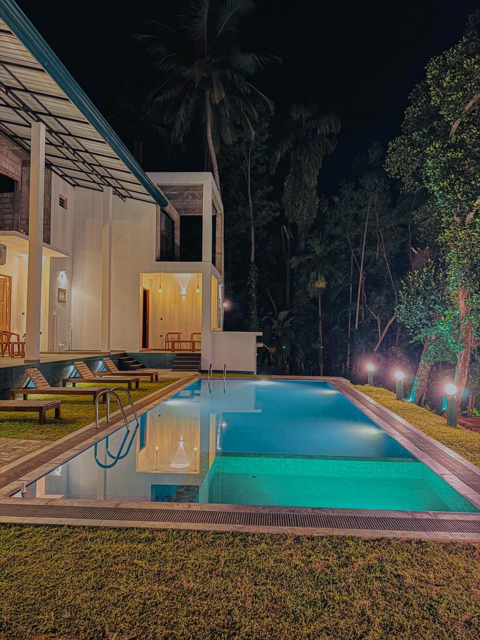 Night, Swimming pool