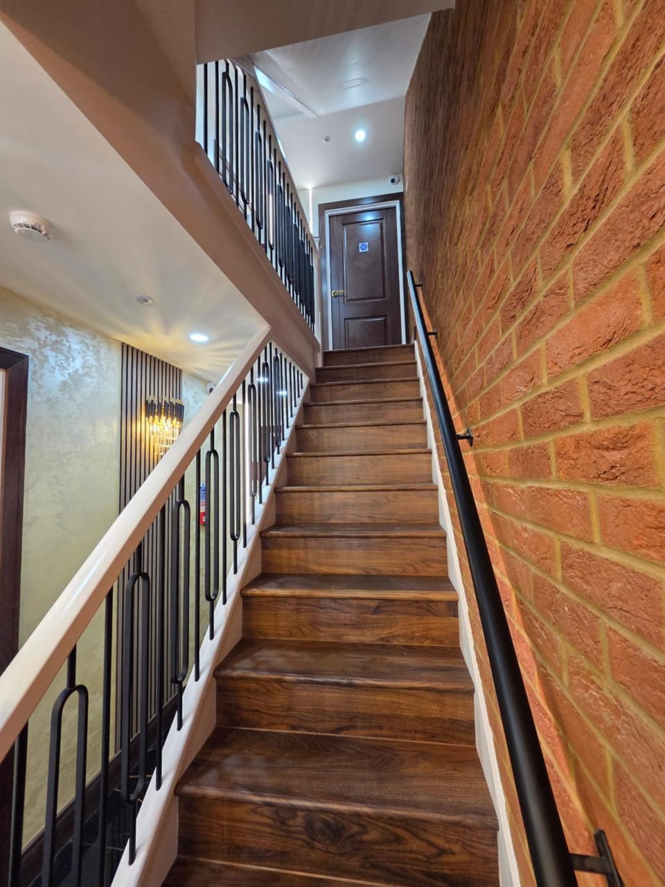 Hayes Studios near Heathrow Vacation rental in Southall
