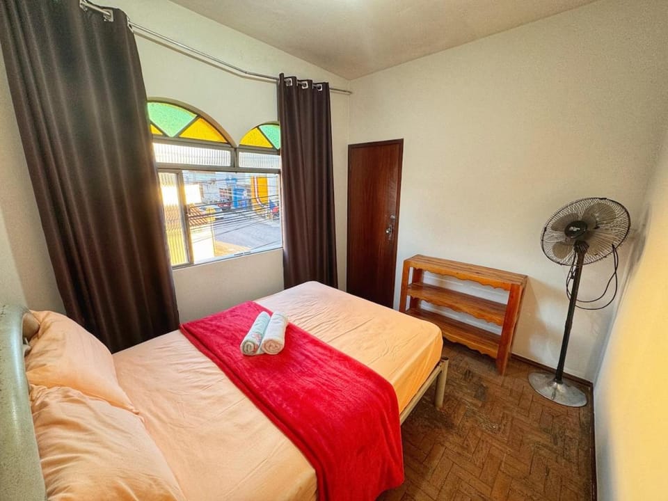 #101 - Apto com super localização, na Av Paraná Apartment in State of São Paulo