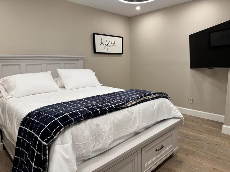 Vista Lux - Luxury Retreat at Lake Dora Apartment in Mount Dora