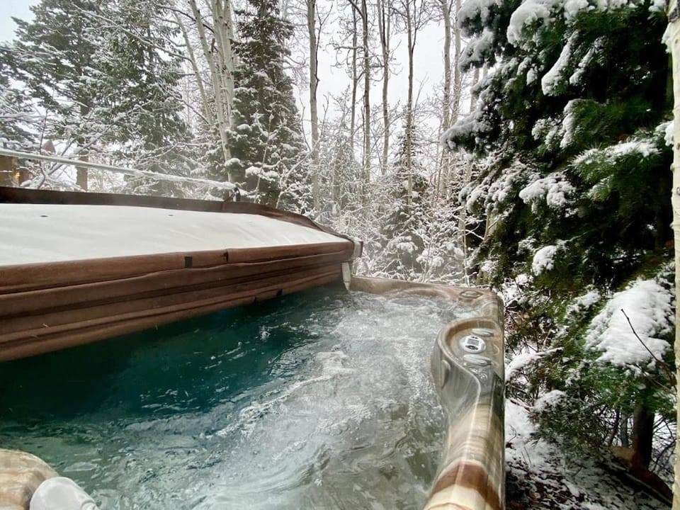 Aspen Hollow 6 by Park City Lodging House in Park City