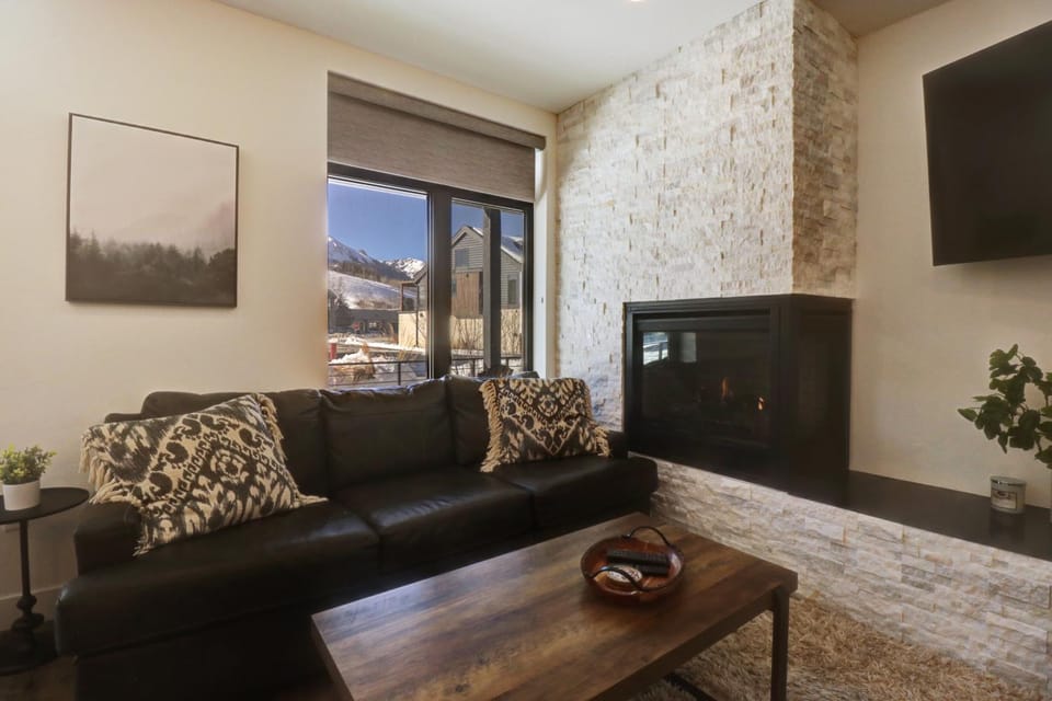 River West 611 Apartment in Silverthorne