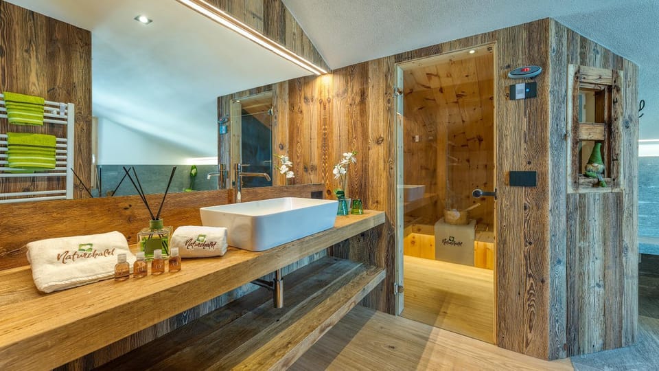 Shower, Sauna, Bathroom, Bath, towels