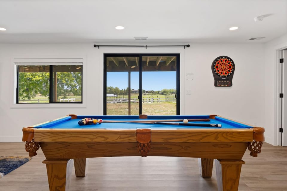 Day, Natural landscape, Billiard, Darts, Game Room