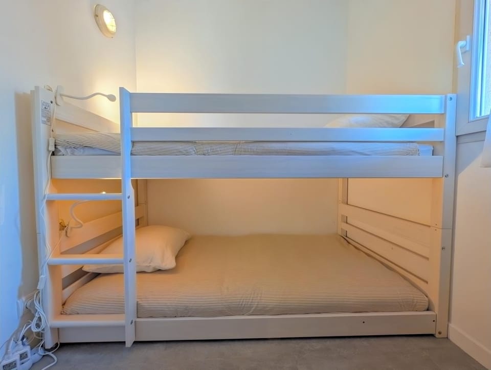 Rez-de-chaussée, parking gratuit, piscine chauffée Apartment in Deauville