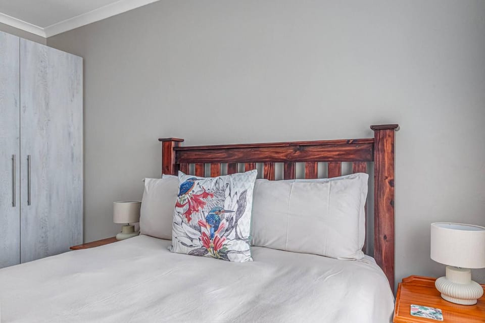 No3 Airville Ember,9 min Drive to Cresta Mall Apartment in Johannesburg