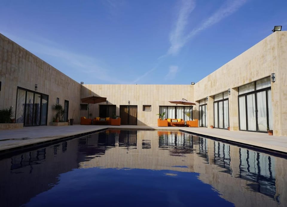 Balcony/Terrace, Swimming pool