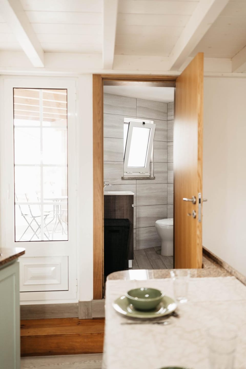 Bed, Bathroom, Photo of the whole room, Bedroom, towels