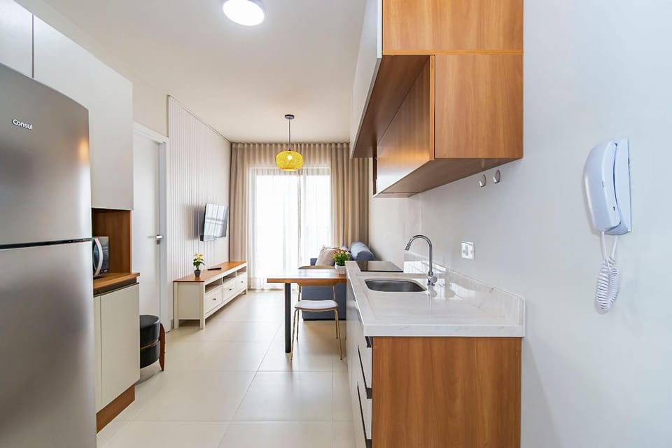 Ap 1q Refinado e Charmoso no Bairro Portão-PLU0306 Apartment in Curitiba