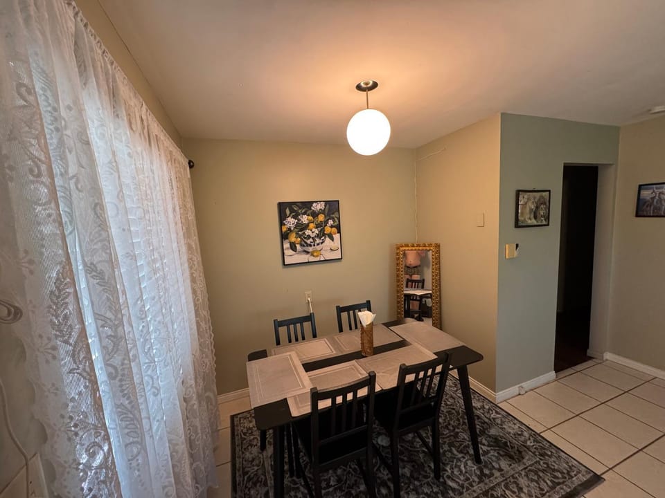 Cozy nest Bed and Breakfast in Port Coquitlam