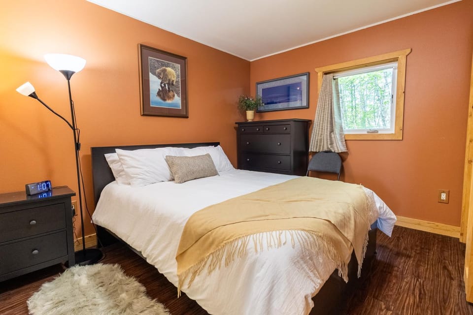 Bed, View (from property/room), Bedroom