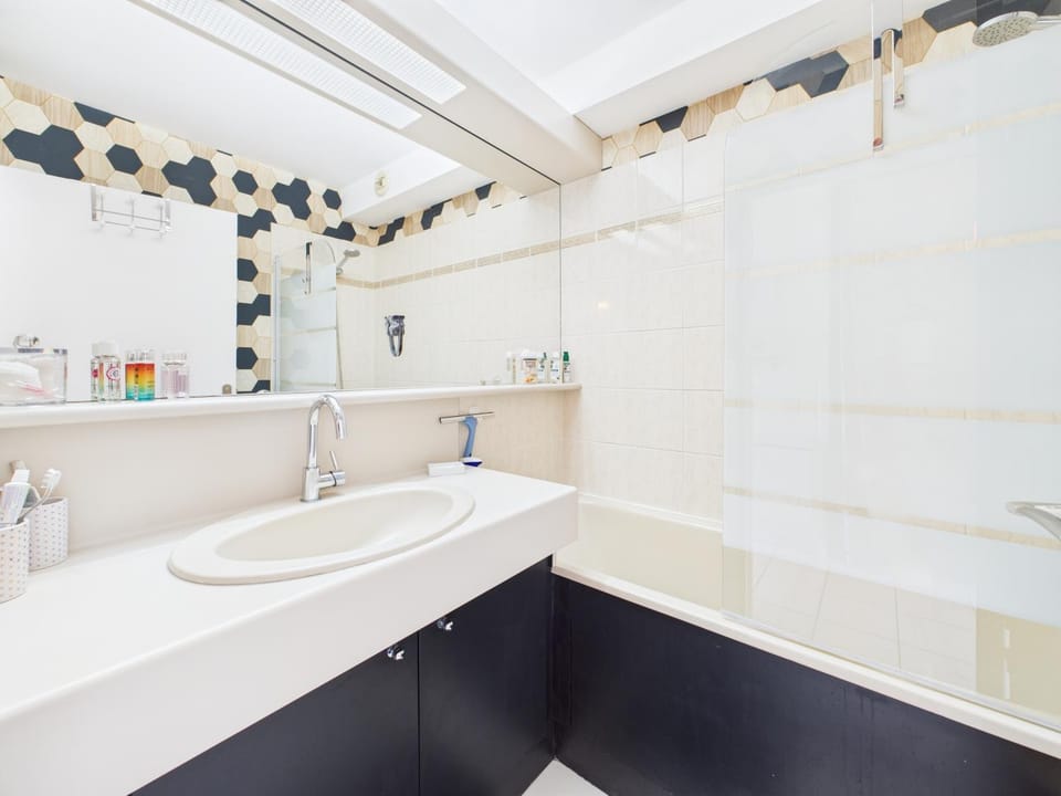 1-Bedroom Apartment in Port-Guillaume Apartment in Cabourg