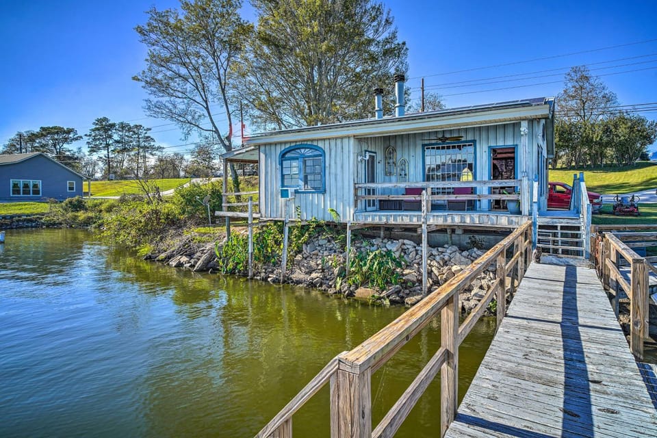 River Waterfront Retreat w/ Dock & Fire Pit House in False River