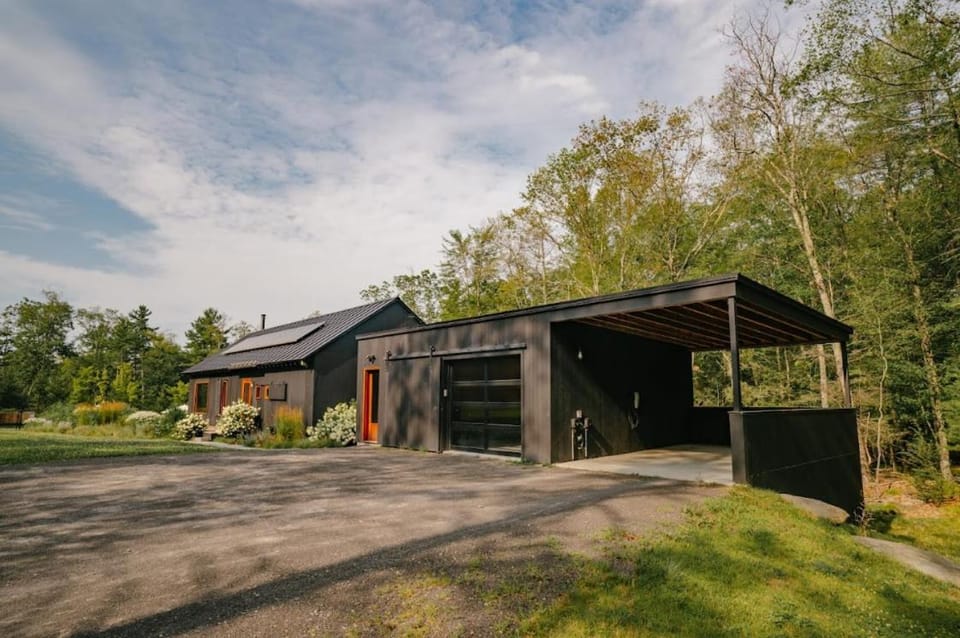 Home Sweet Hudson A Retreat Hudson Woods House in Olive