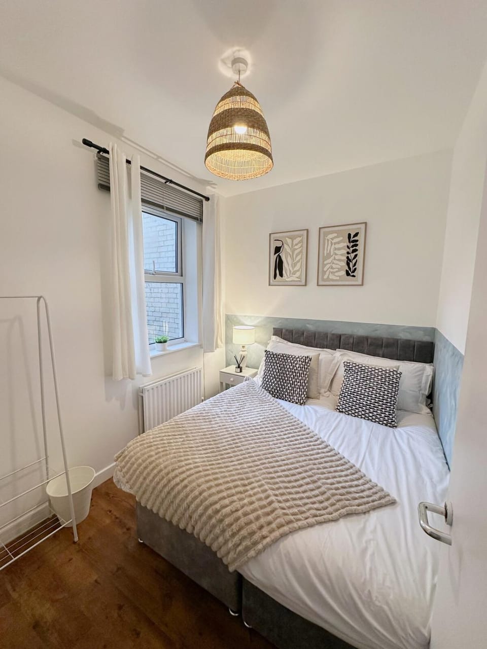 2 Bed Home Near London Bridge with Private Garden Apartment in London Borough of Southwark
