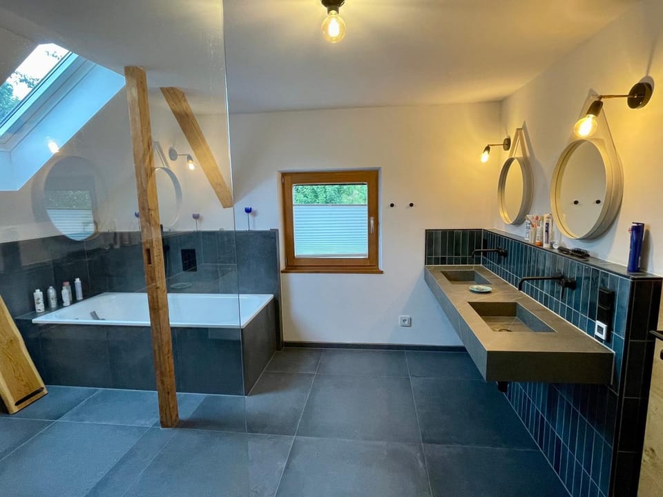 Bathroom, Living room