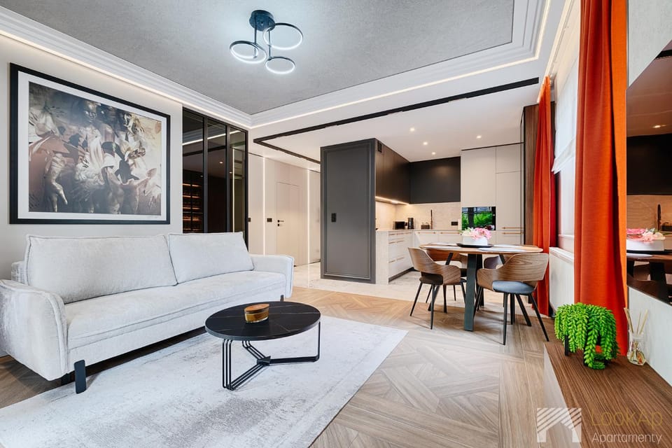 Kitchen or kitchenette, Living room, Dining area