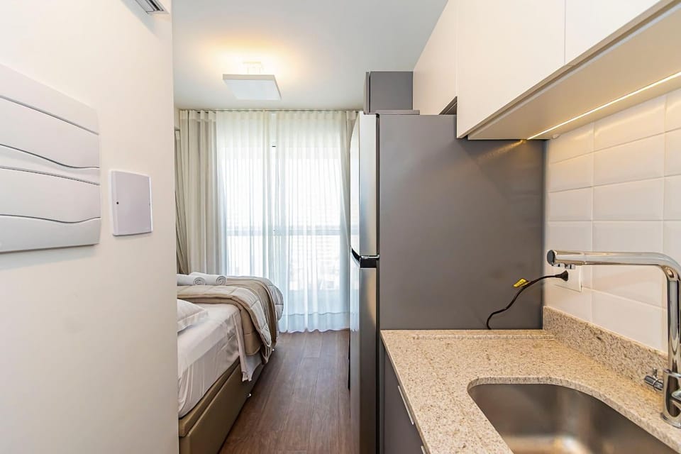 Studio c/ Garagem no Centro, perto de tudo-MAN1517 Apartment in Curitiba