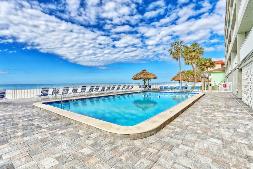 Sea Oats 303 House in North Redington Beach