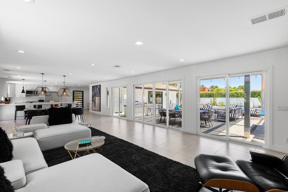Movie Colony Moderne House in Palm Springs