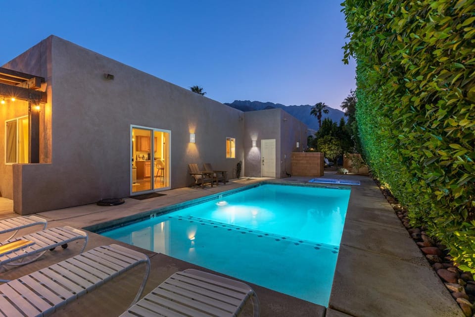 Only Inn Palm Springs House in Palm Springs