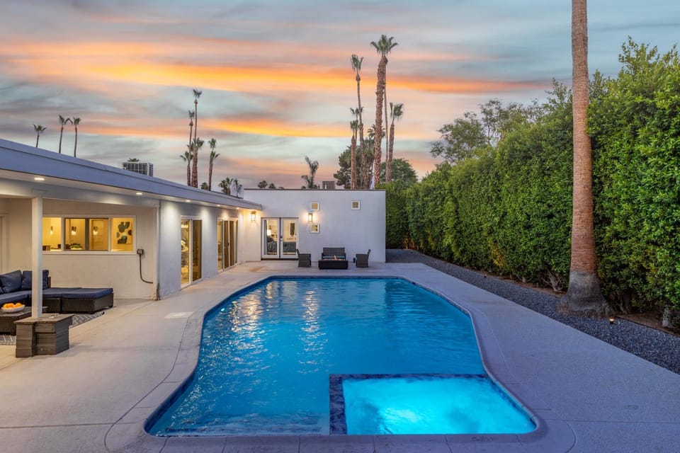 Perry's Paradise House in Palm Springs