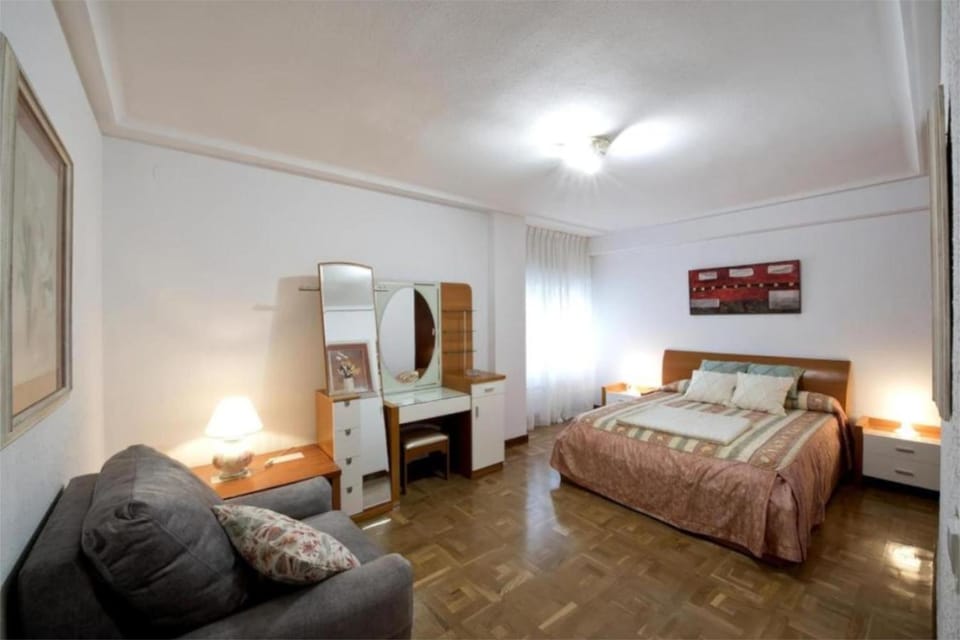 Bed, Bedroom, wardrobe