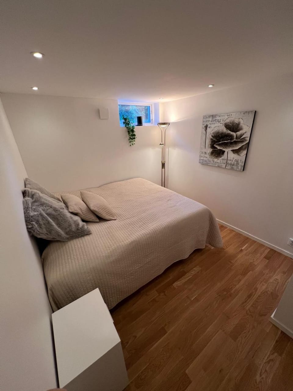 Lägenhet nära badplatser, Önnered Apartment in Gothenburg