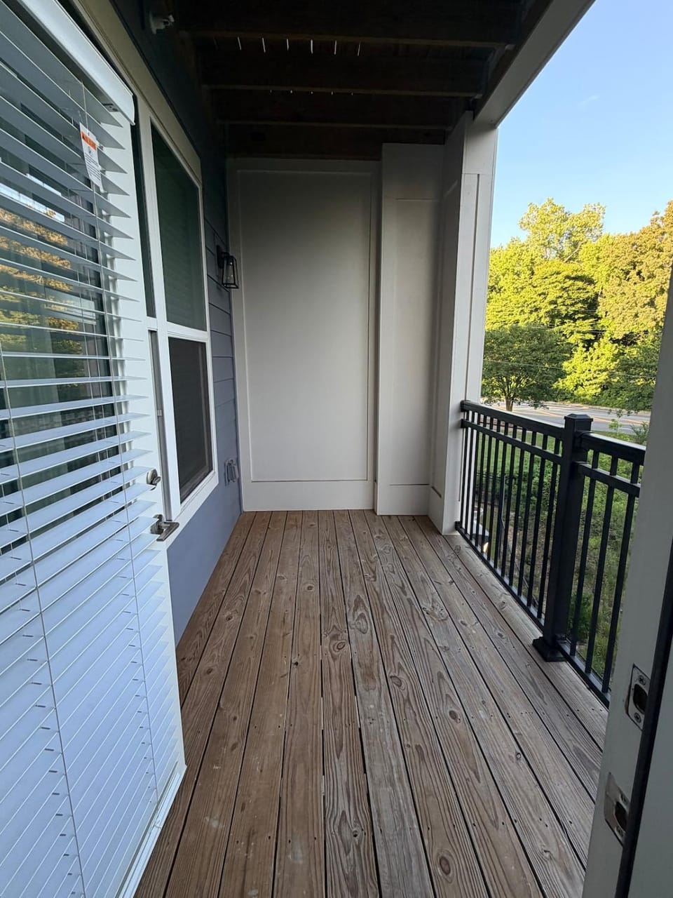 The Black House near Truist Park Apartment in Smyrna