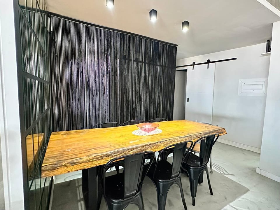 Rio Flat Copacabana Beachfront Apartment in Rio de Janeiro