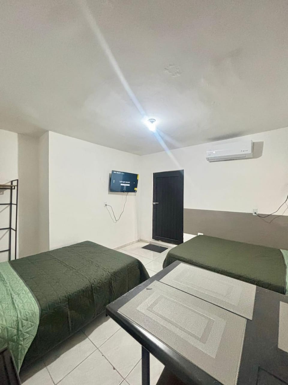 Bed, TV and multimedia, Bedroom, air conditioner
