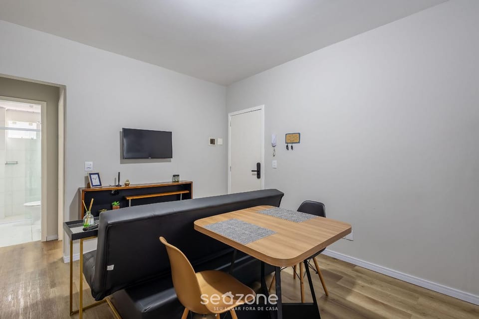 TV and multimedia, Living room, Dining area