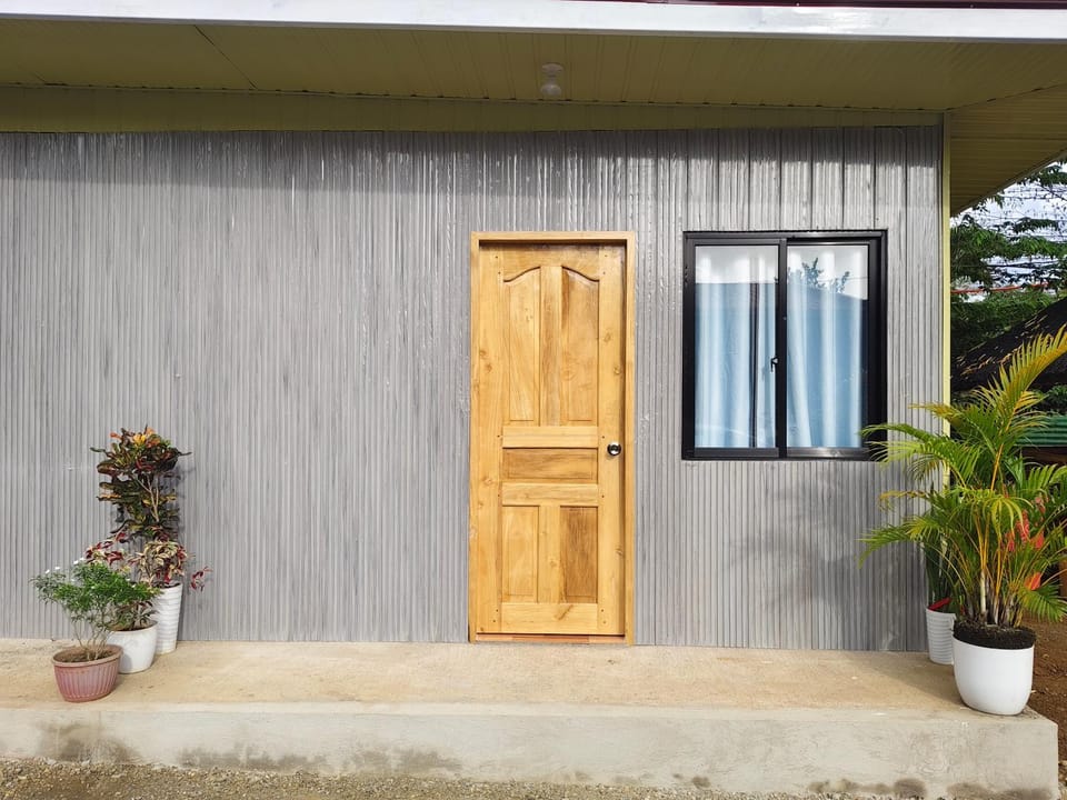 Property building, Garden, Cycling