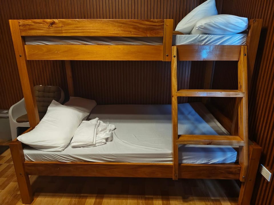 bunk bed