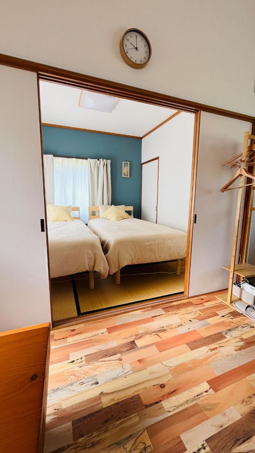 IWAKI Stay KAKUREGI House in Japan