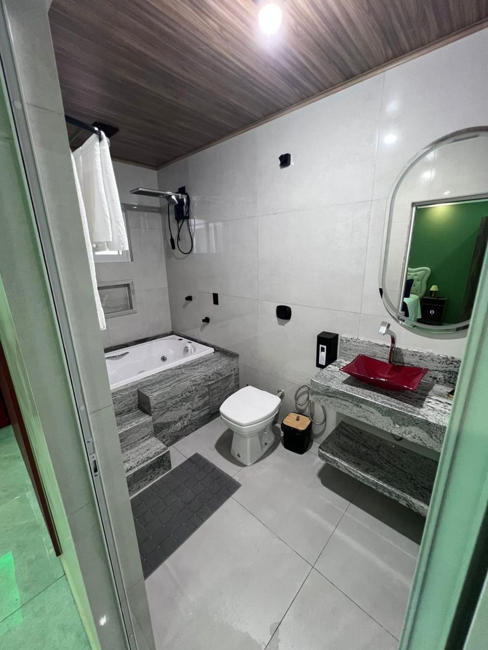 Bathroom, Bath