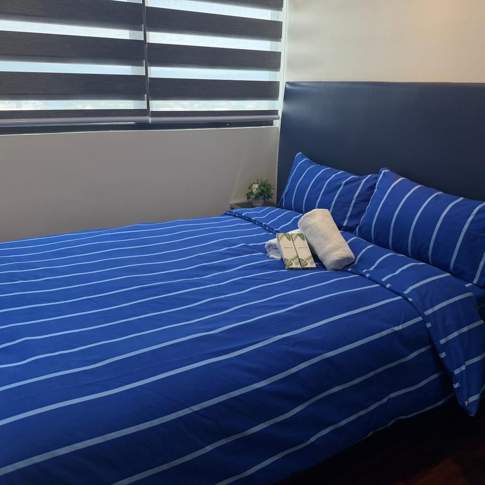 R2 condotel 2BR Santorini tower Hotel in Antipolo
