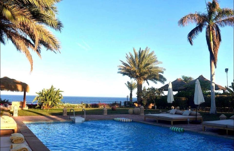 Natural landscape, Pool view, Sea view, sunbed