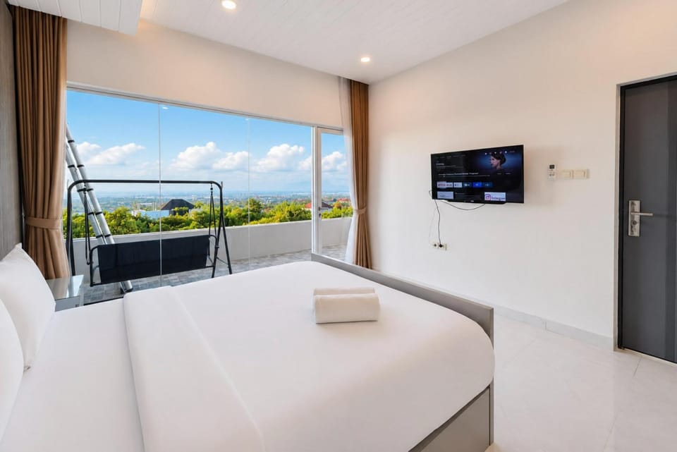 Kinditto 3BR Private Pool Villa Ungasan Bali Villa in Bali