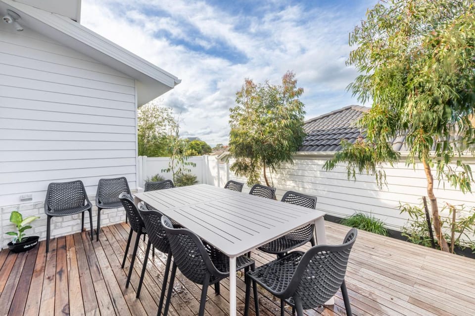 The Haven House Serene Family Retreat House in Frankston