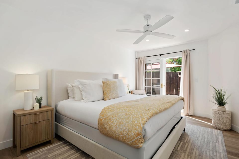 Nautical Breeze House in Santa Barbara